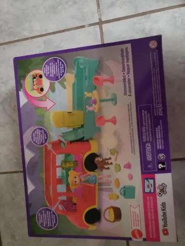 polly pocket smoothies food truck 