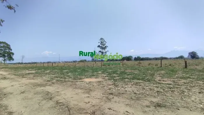 ÁREA PARA LOTEAMENTO NO BAIRRO NOVO HORIZONTE EM LORENA-SP