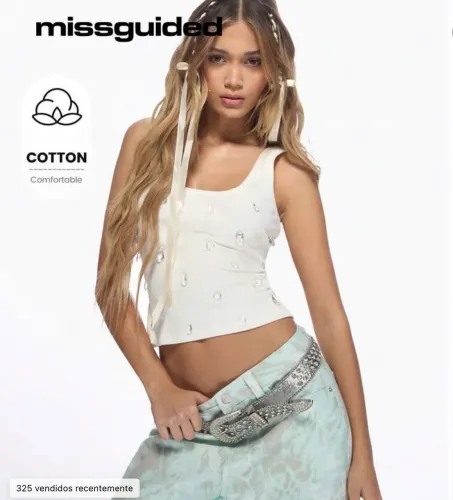 Regata Blusa branca com detalhes shein