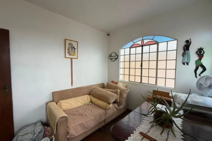 Apartamento à Venda - Sagrada Família, 3 Quartos, 89 m2