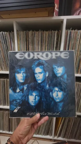 DISCOS VINIL.LP EUROPE OUT OF THIS WORLD