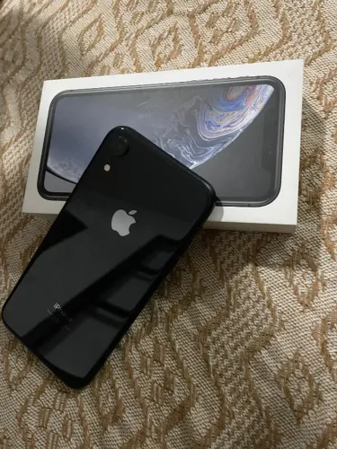 iPhone XR 64GB 