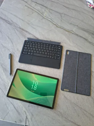 Tablet Lenovo Xiaoxin Pad Plus 6GB/128GB + Teclado Original + Caneta + Caixa - Completo