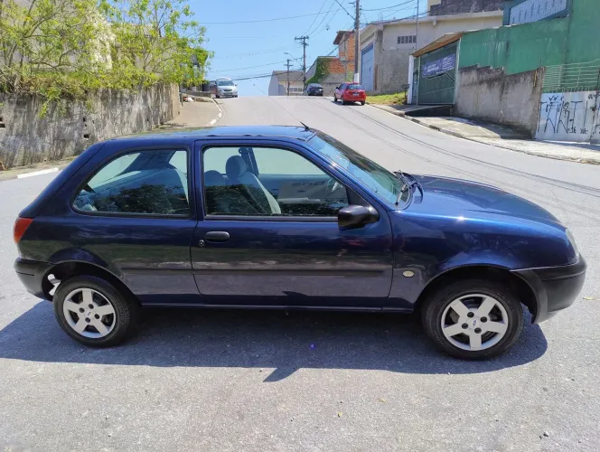 Ford Fiesta GL 1.0 3P 2001