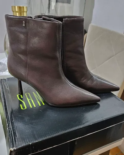 Bota Santa Lolla 