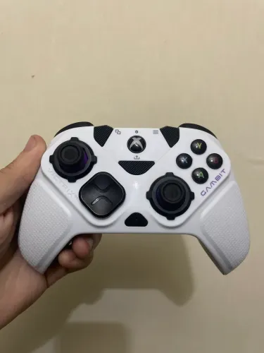 Controle Victrix Gambit