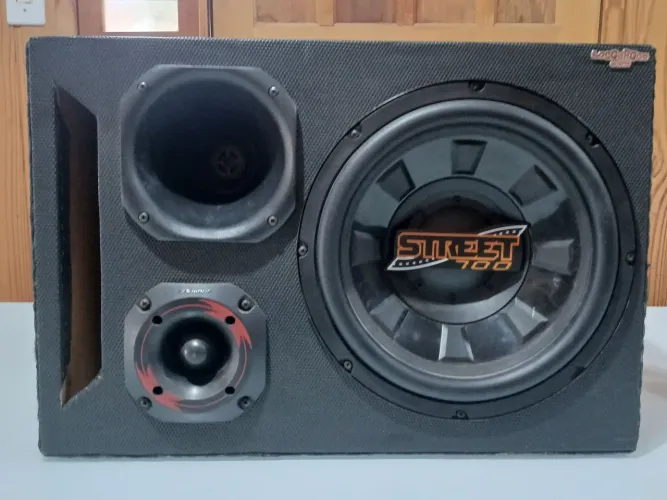 Vendo trio completo com módulo de 400 ,e fiação rca 