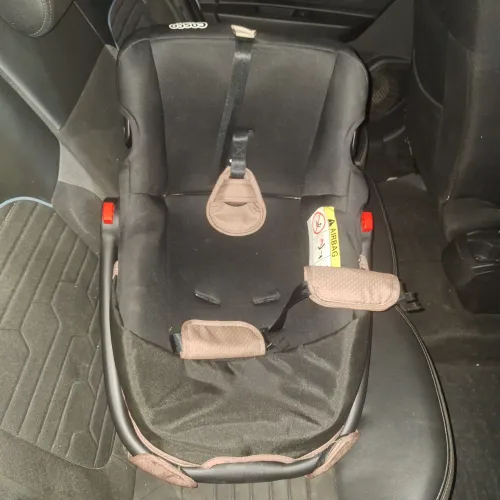 Cadeirinha bebê Conforto para carro 