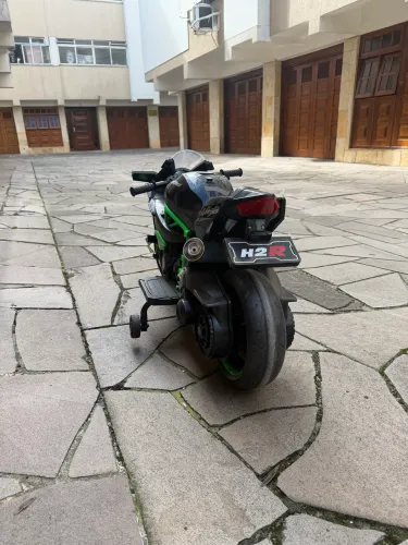Mini moto elétrica Kawasaki H2
