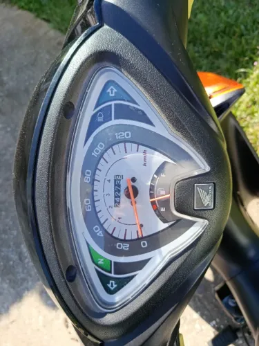Biz com apenas 24mil km abaixo da Fipe!!!