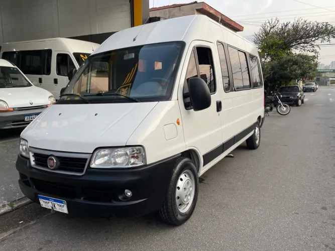 Fiat Ducato Minibus 2.3 T.alto ME Diesel 2015