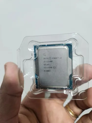 Processador Intel i3 12100f com coooler box