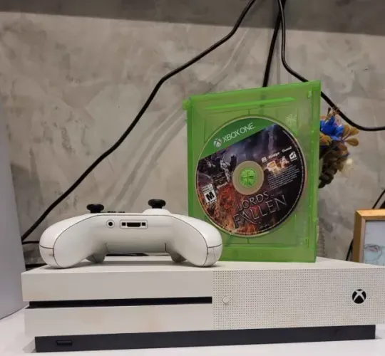 Xbox One S