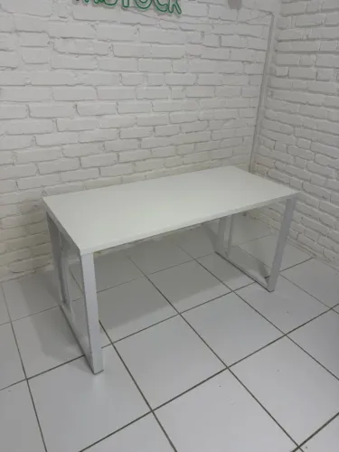 mesa branca para consultório 