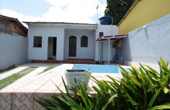 Casa com piscina