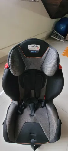 Cadeira infantil para carro (bebê conforto)