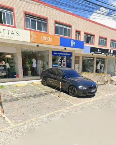 Aluga-se sala comercial 