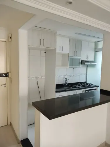 Lindo AP pra venda de 2 dorm próximo a Estação de trem