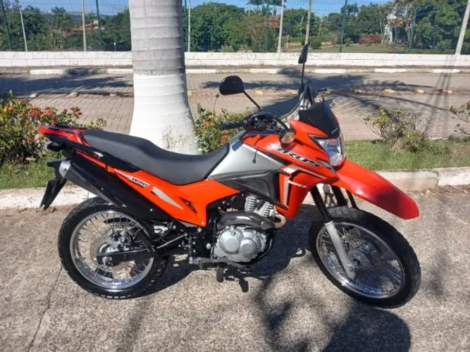 Moto Honda NXR Bros 160 ESDD Flexzone 2022 - Vermelha/Branca