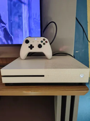 XBOX ONE S