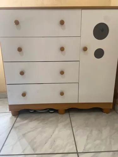 Cômoda infantil