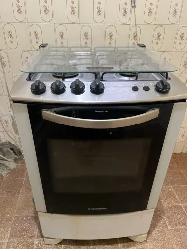 Vendo fogão