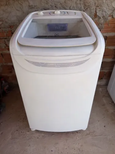 Vendo máquina de lavar Eletrolux 10kg 