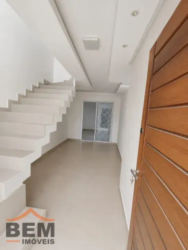 Casa para aluguel em Espinheiros, Itajaí