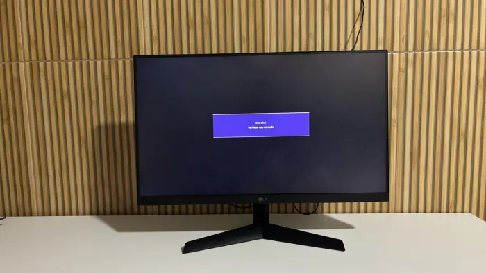 Monitor LG 24 POLEGADAS 144Hz IPS- Em Excelente Estado