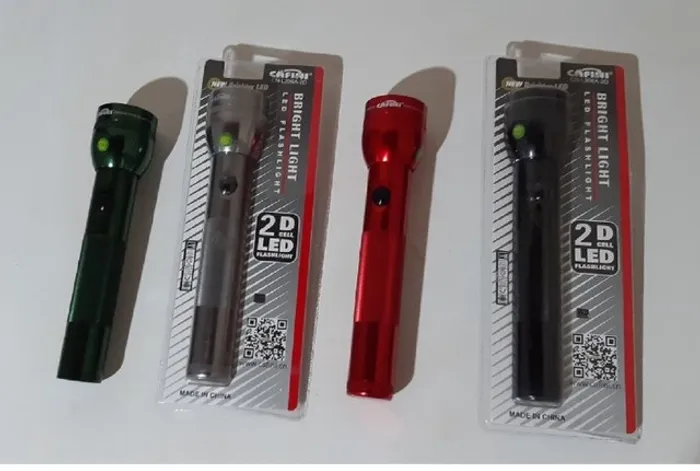 Lanterna Cafini Bright Light 2D Led Cell Flashlight - Concorrente da MaLife