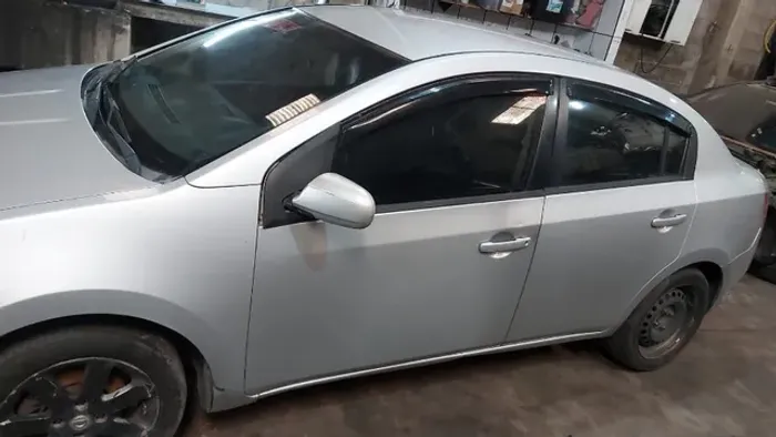 Sucata Sentra 2.0 2008 Automática.
