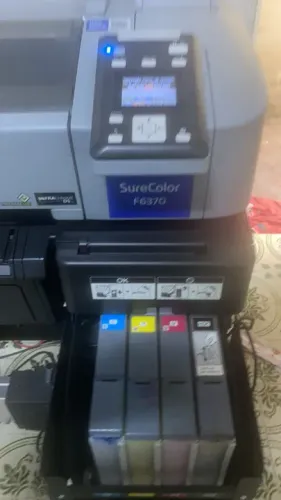 Impressora Epson F6370 - Sublimatica  Ano 22 precisa de trocar Cabeça de Impressão 