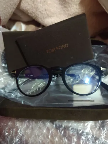 Óculo original tom ford !