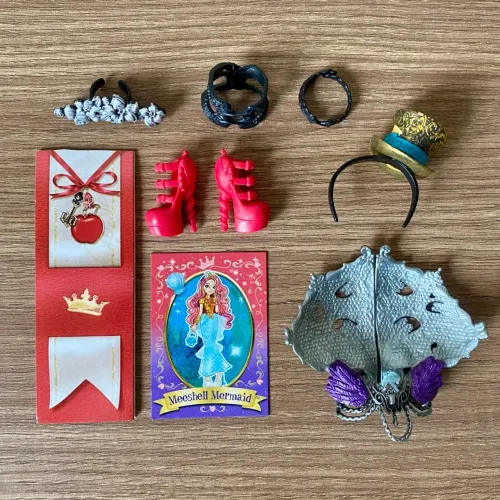 Acessórios e diários Ever After High LER DESCRIÇÃO