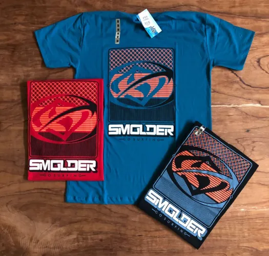 Camisa surf na promoção