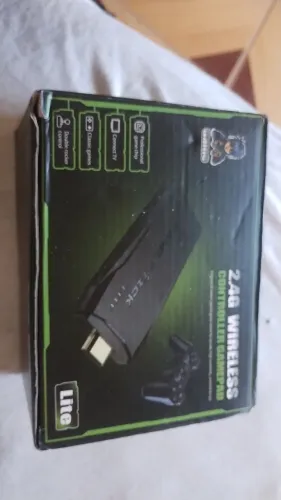 Vídeo gamer, portátil em pendrive