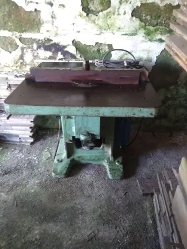 Tupia de mesa industrial