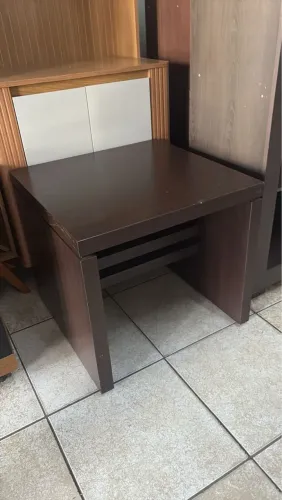 Mesa de Canto Marrom Escuro