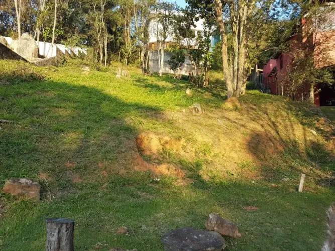 Terreno à venda, 974 m² por R$ 440.000,00 - Granja Viana - Embu das Artes/SP