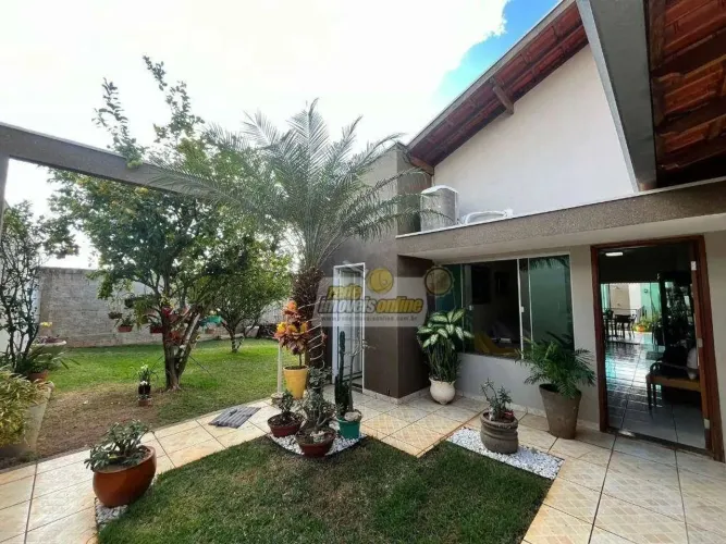 Casa à venda, 130 m² por R$ 670.000,00 - Manhattan - Uberaba/MG