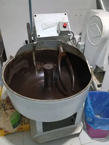 Vendo maquinarios de padaria completa 