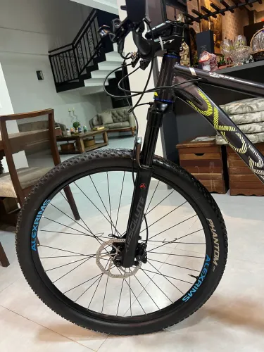 Bicicleta Devorak BOOST, 12 v, tamanho M, Boost,