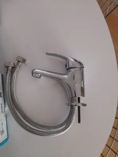 Torneira Cromada para Banheiro