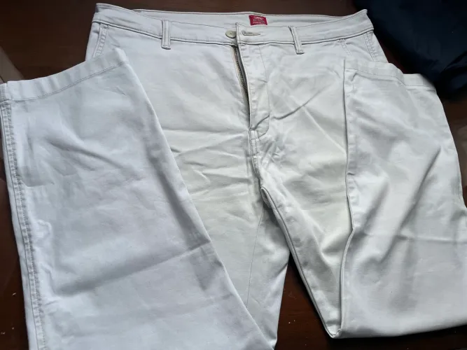 Levi's Strauss Calça Chino Masculina (48)