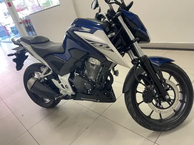 cb 300 cbs 2026