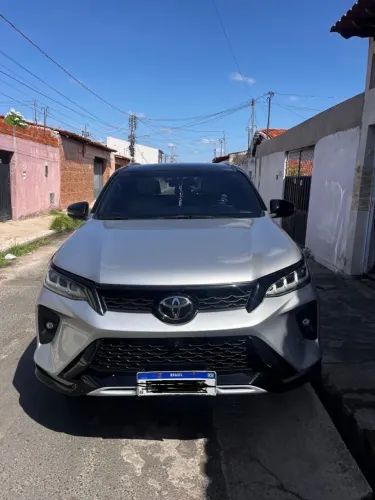 Toyota Hilux SW4 Diamond 2.8 TB 4X4 Die. Aut. 2022