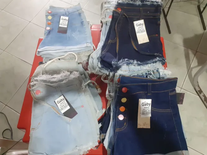 Vende bermudas com elastano femininas 30 reais