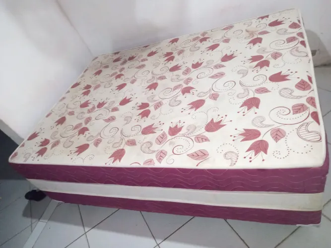 Cama box casal