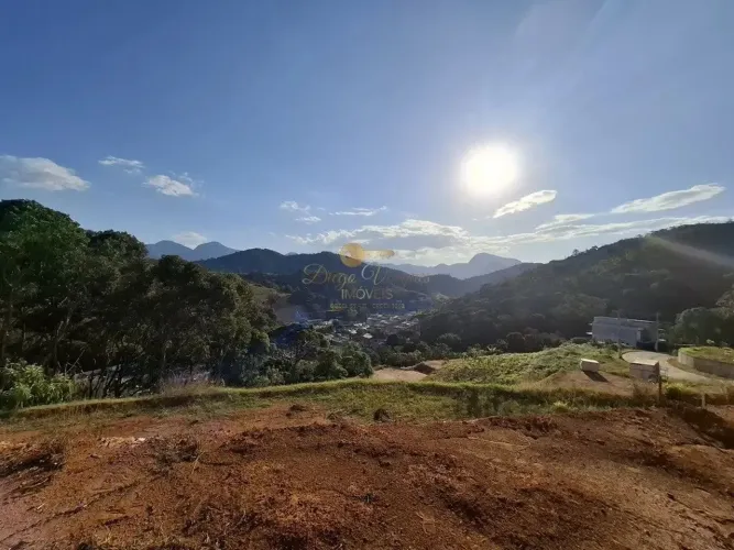 Terreno em Condomínio para Venda em Teresópolis, Prata