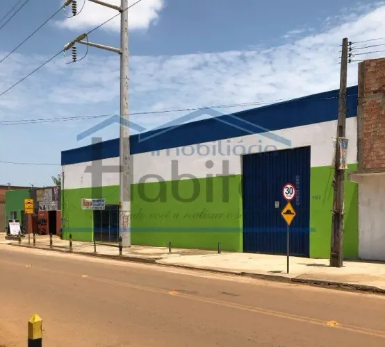 GALPÃO COMERCIAL 450M² E PÁTIO 510M² NA ALEXANDRE GUIMARÃES